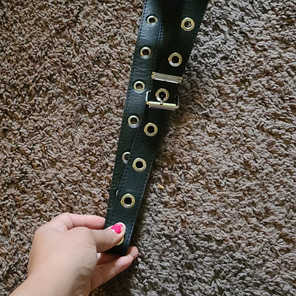 Belt - Picture 2 of 3